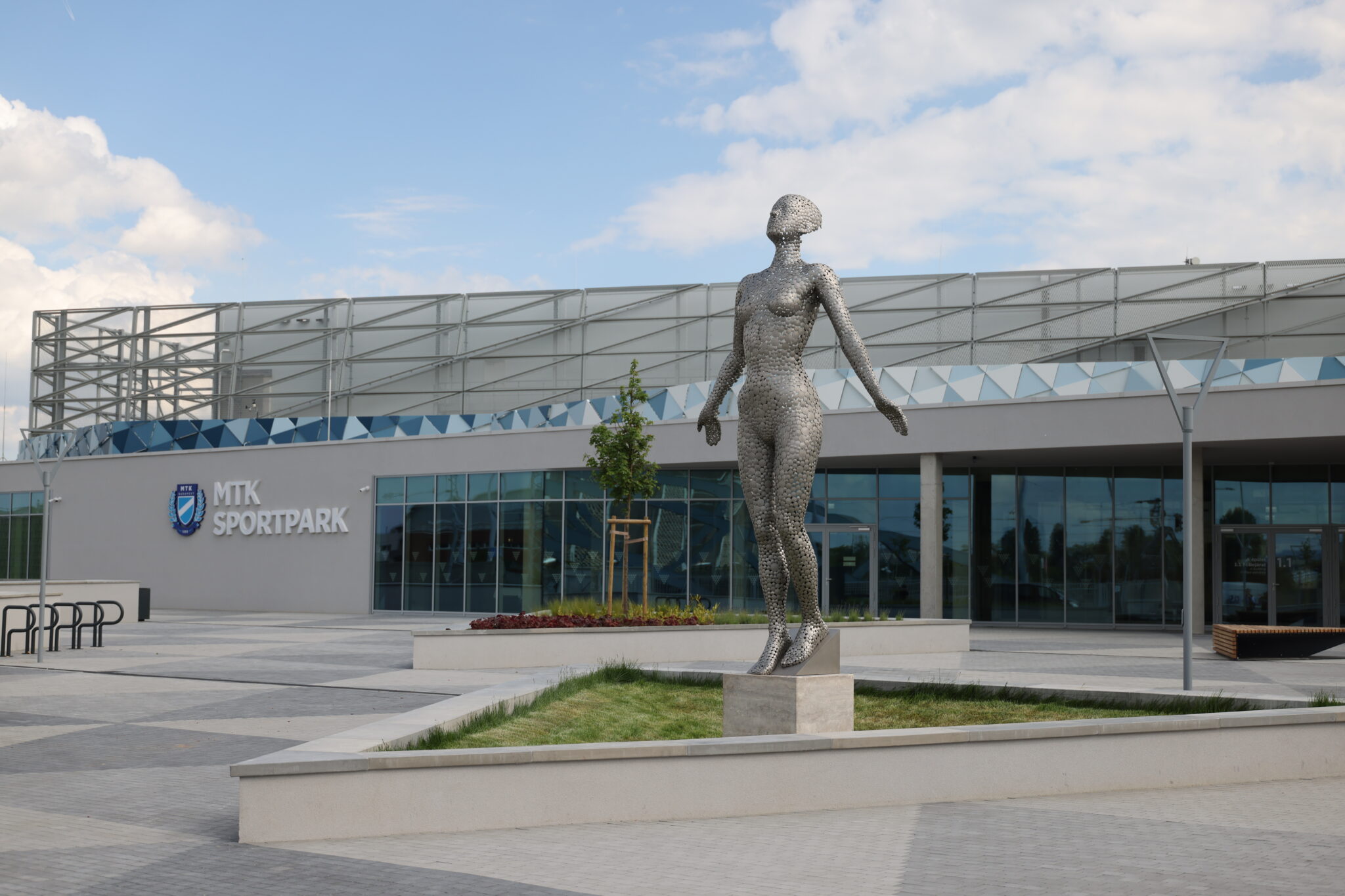 MTK sportpark I Ledényi Attila Art Market Budapest
